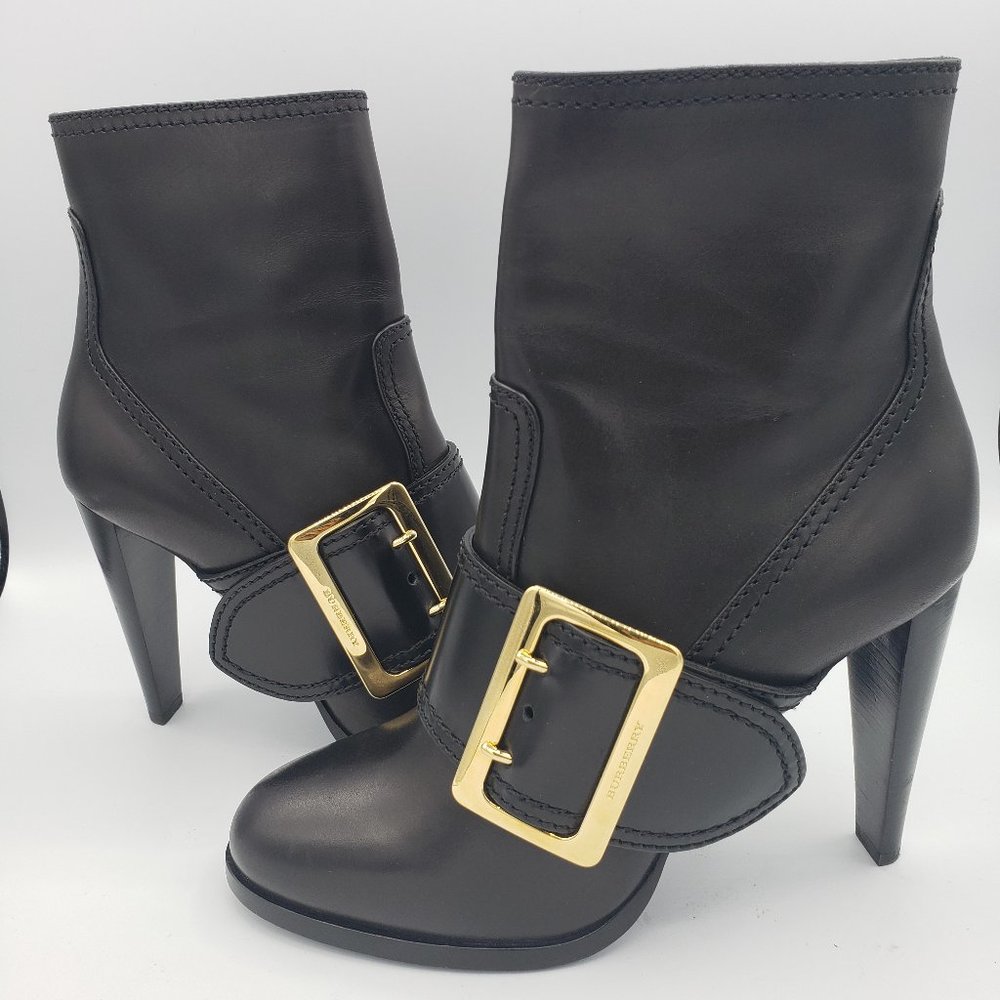 Burberry boots